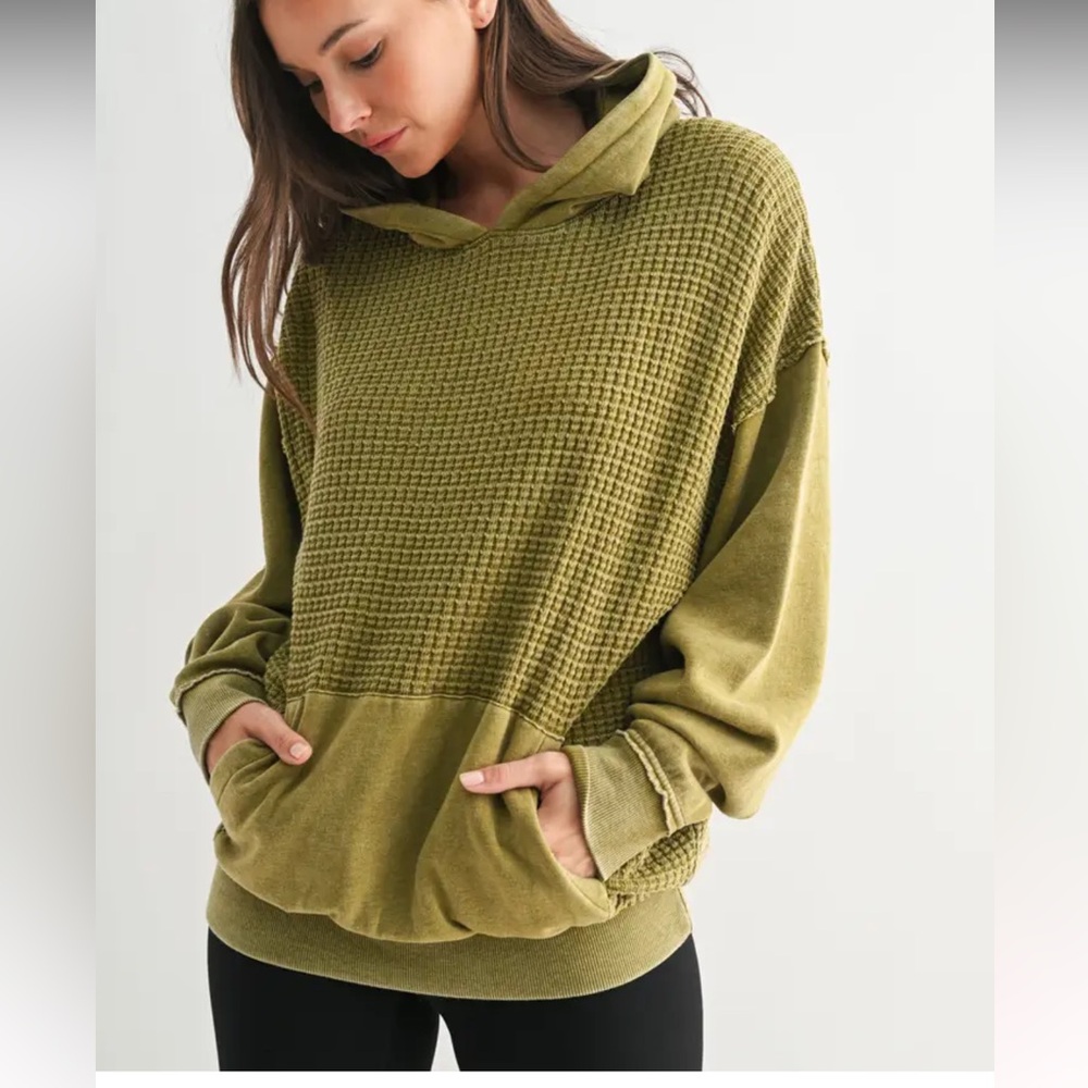 Women’s Mono B‎ Olive Waffle Knit Hoodie